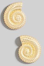 GOLD SHELL EARRINGS