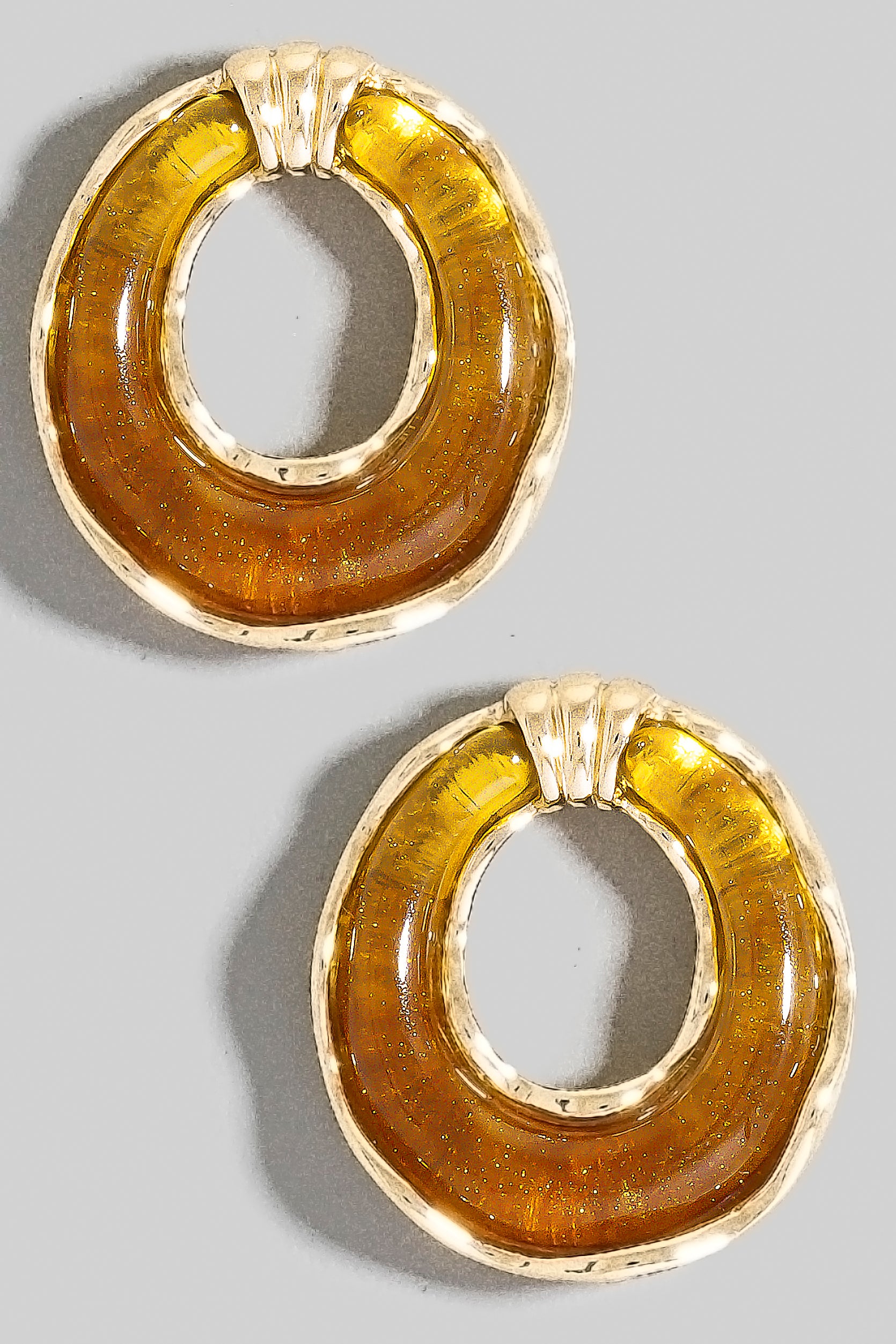 CIRCLE ACRYLIC GOLD EARRINGS