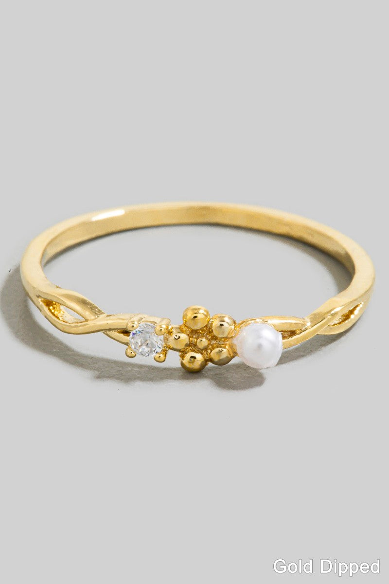 ONE PEARL GOLD RING