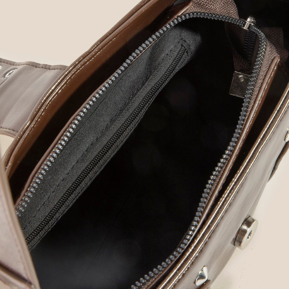 CHOCO SILVER BELT STUD SHOULDER BAG