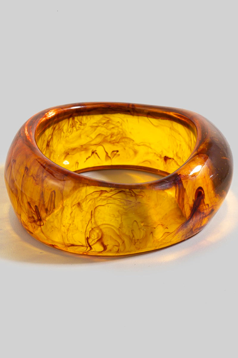 BROWN ACRYLIC BANGLE BRACELET