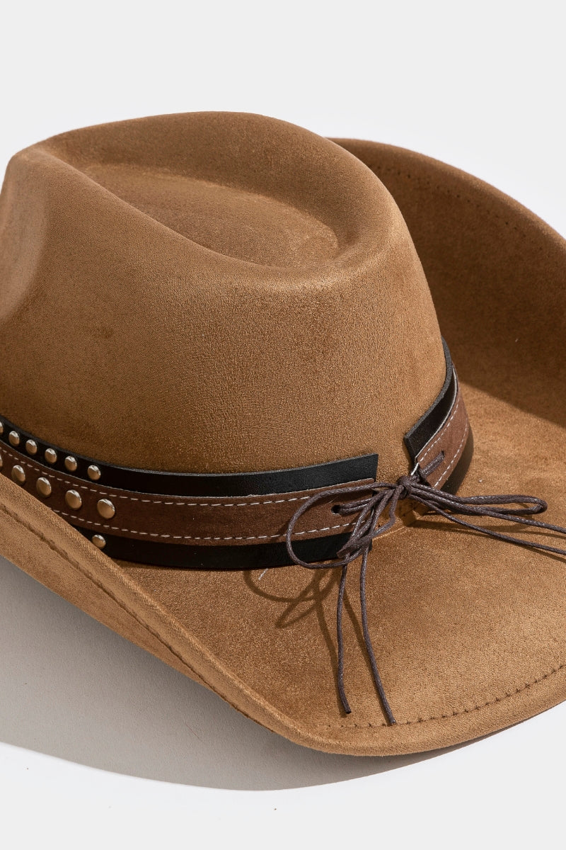 BROWN COWBOY HAT WITH LONGHORN
