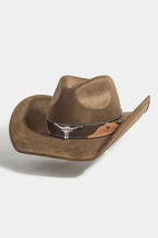 CHOCOLATE COWBOY HAT WITH LONGHORN