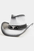 WHITE COWBOY HAT WITH LONGHORN DETAIL