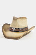IVORY WHITE COWBOY HAT WITH LONGHORN DETAIL