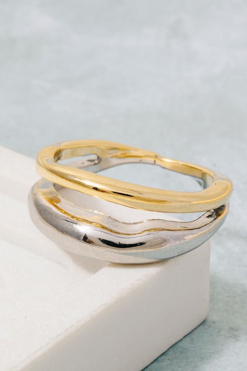 GOLD AND SILVER DOUBLE LAYERED RING