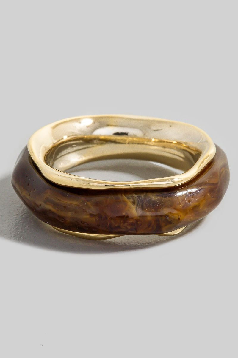ACRYLIC BROWN AND GOLD BAND RING